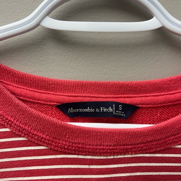 Abercrombie & Fitch Pink & White Striped Sweater - Picture 4 of 5